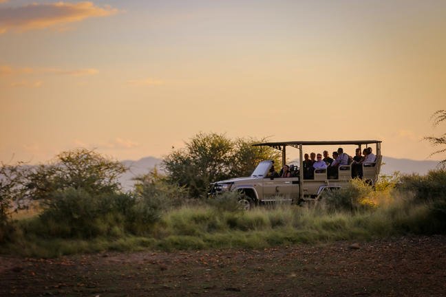 okapuka_safari_lodge__game_drive_13