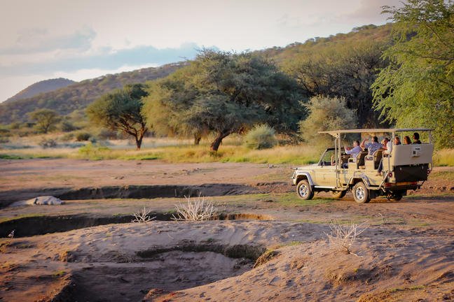 okapuka_safari_lodge__game_drive_17